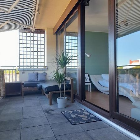 קובלנץ Budget Suite Mit Balkon - Privatzimmer In Wohnung - Netflix & Minibar Inklusive מראה חיצוני תמונה